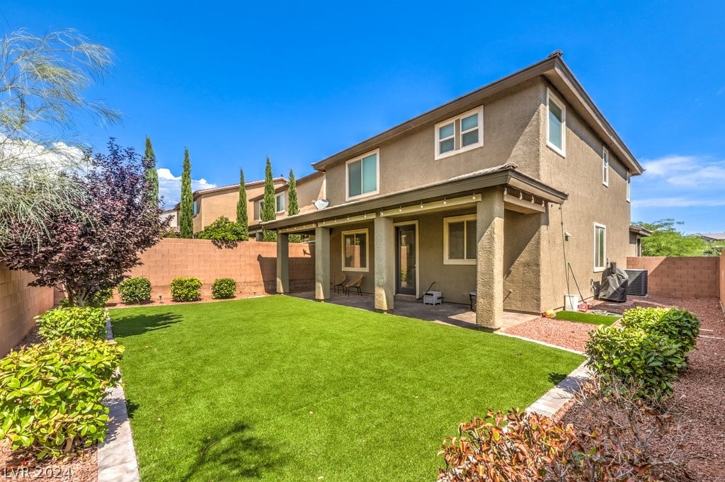 10559 Constant Spring Avenue