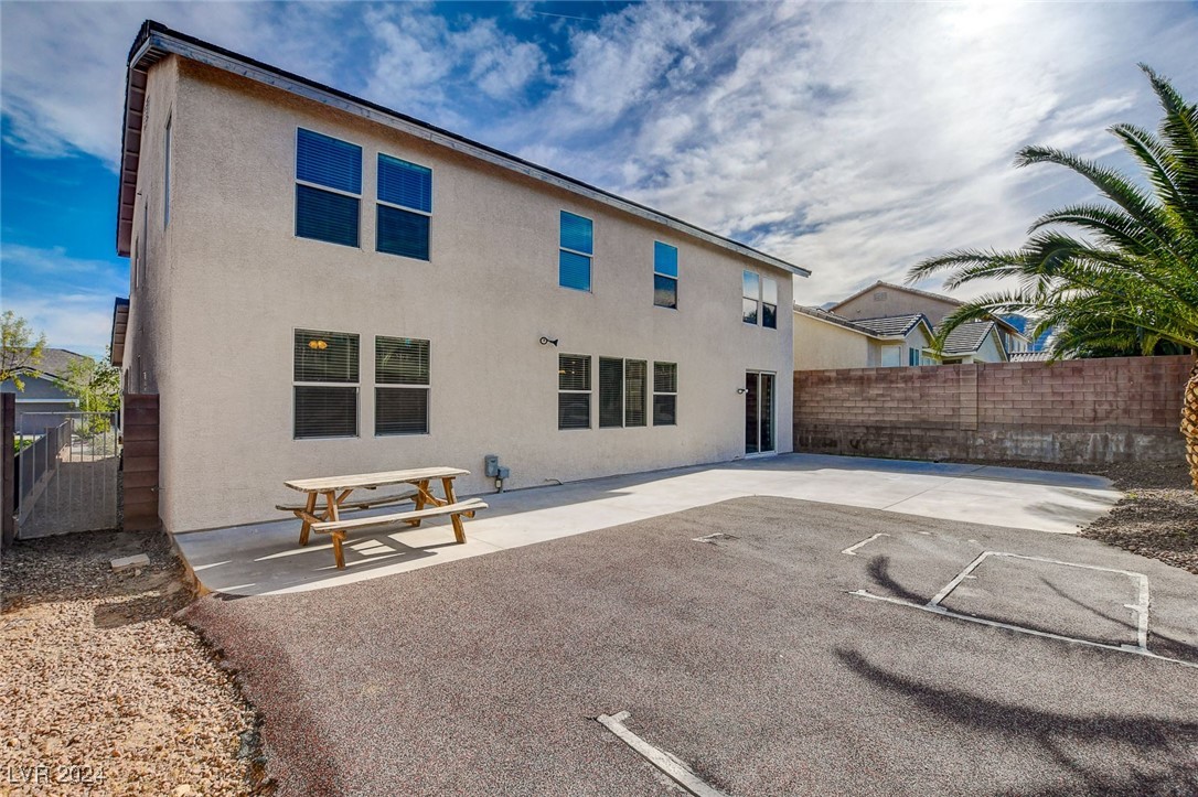 10416 Snowdon Flat Court