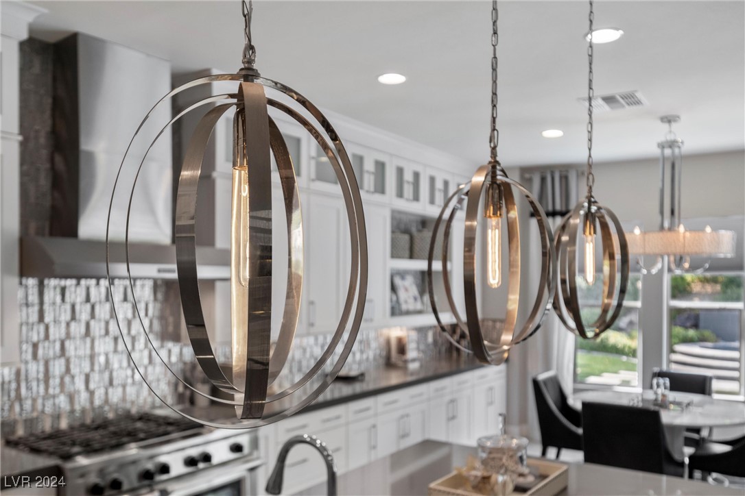 5811 Shangri La Night Court