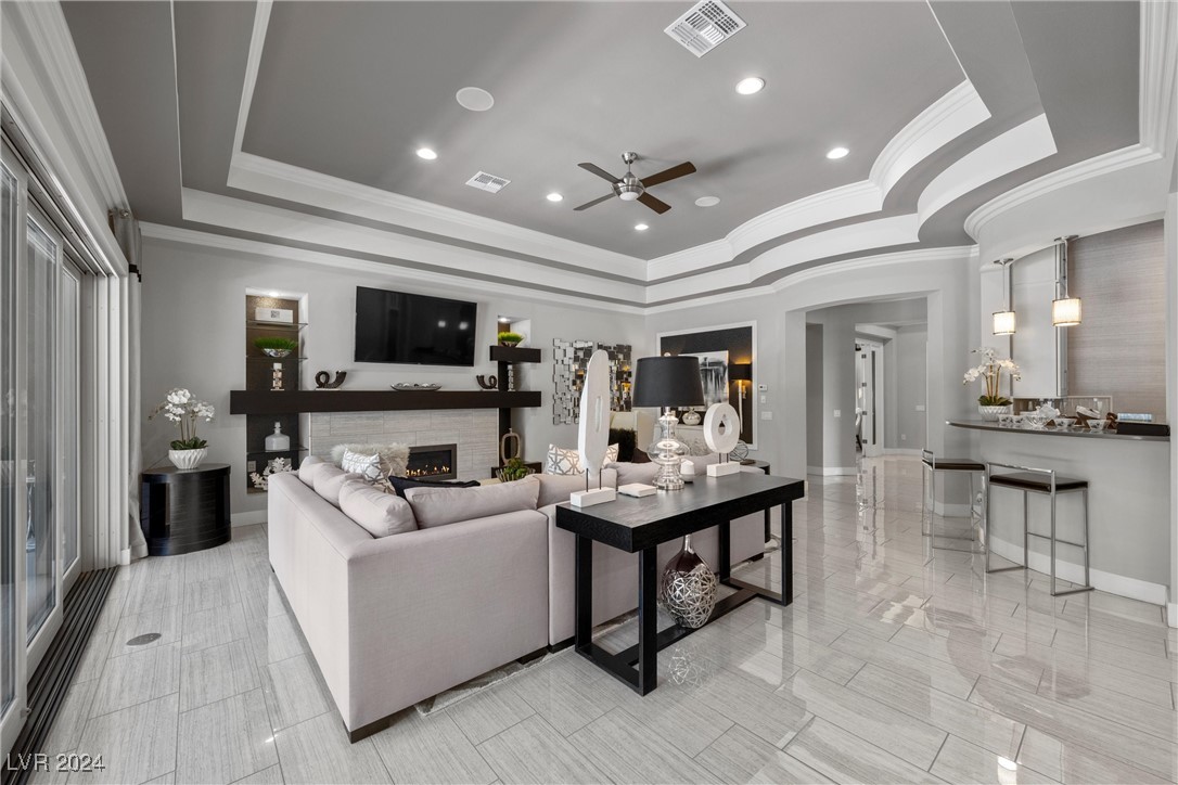 5811 Shangri La Night Court