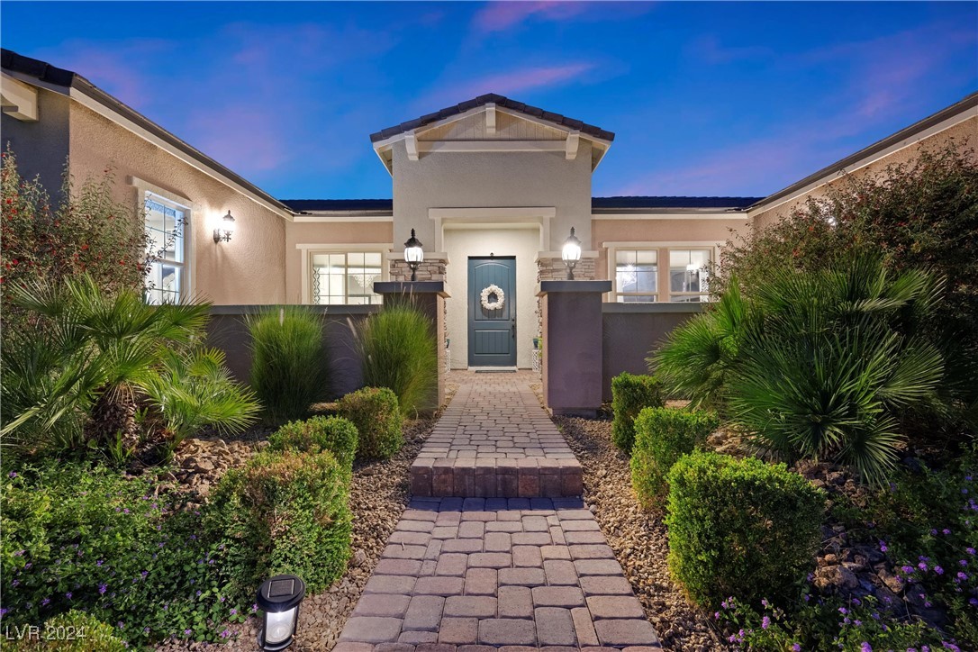 5811 Shangri La Night Court