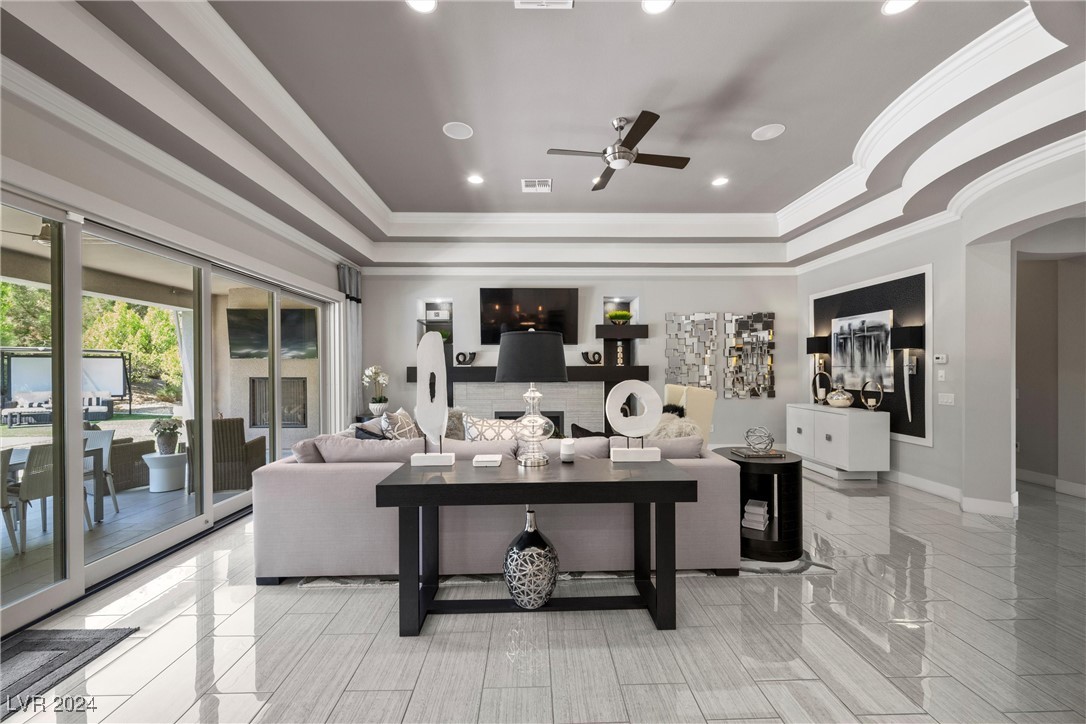 5811 Shangri La Night Court