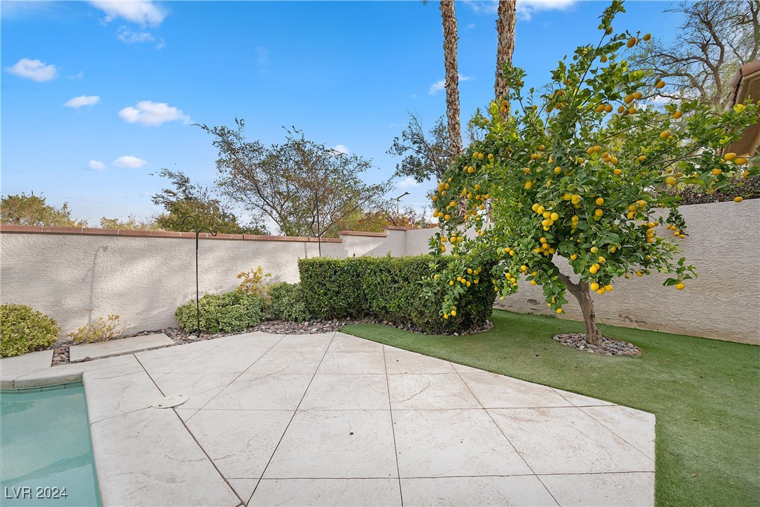 2020 Aspen Oak Street