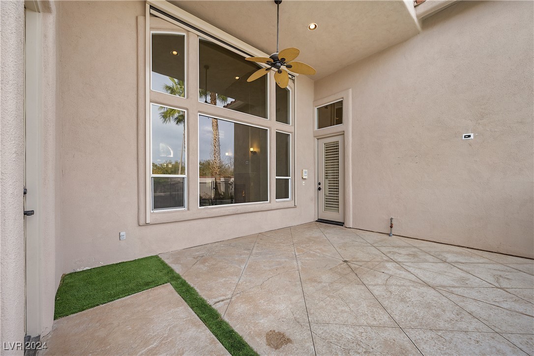 2020 Aspen Oak Street