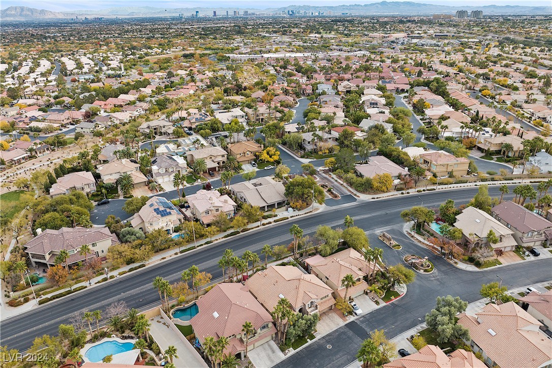 2020 Aspen Oak Street