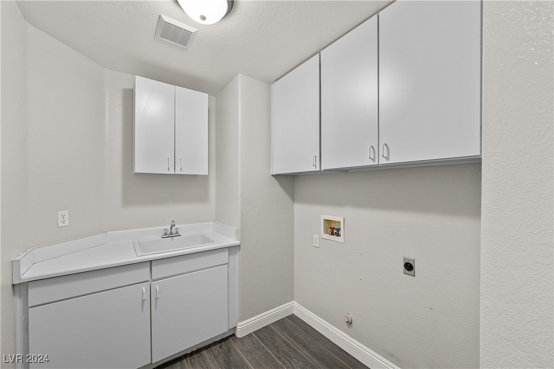 2020 Aspen Oak Street