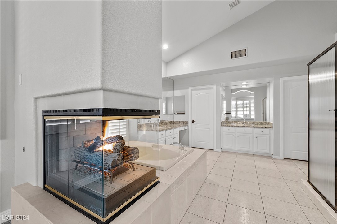 2020 Aspen Oak Street