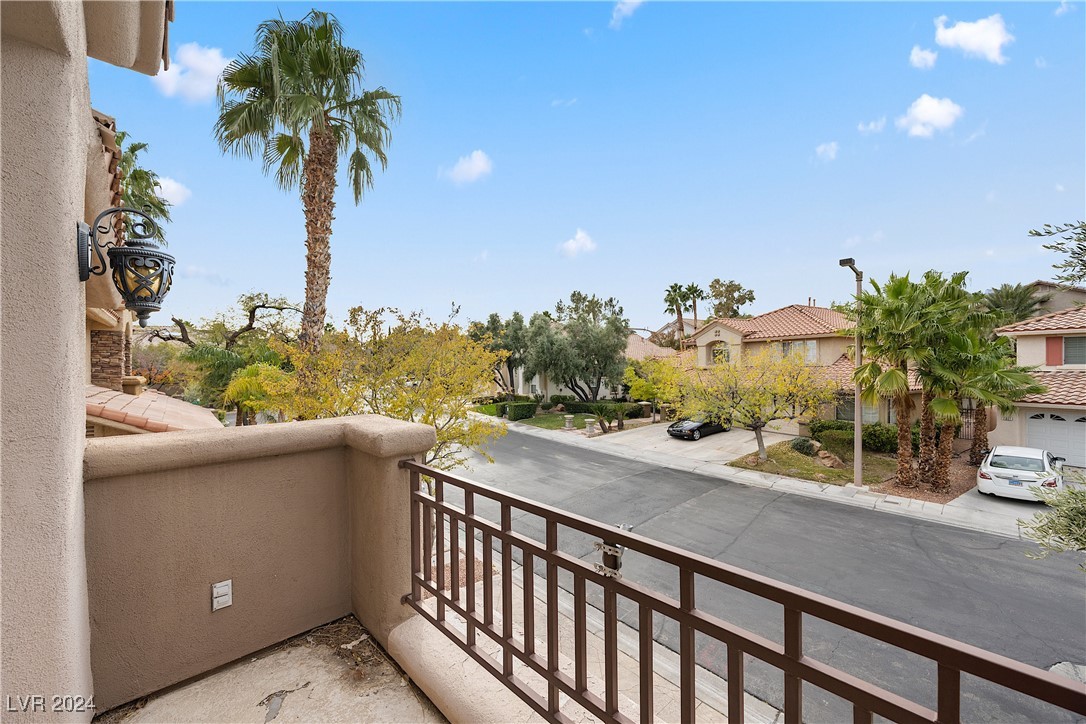 2020 Aspen Oak Street