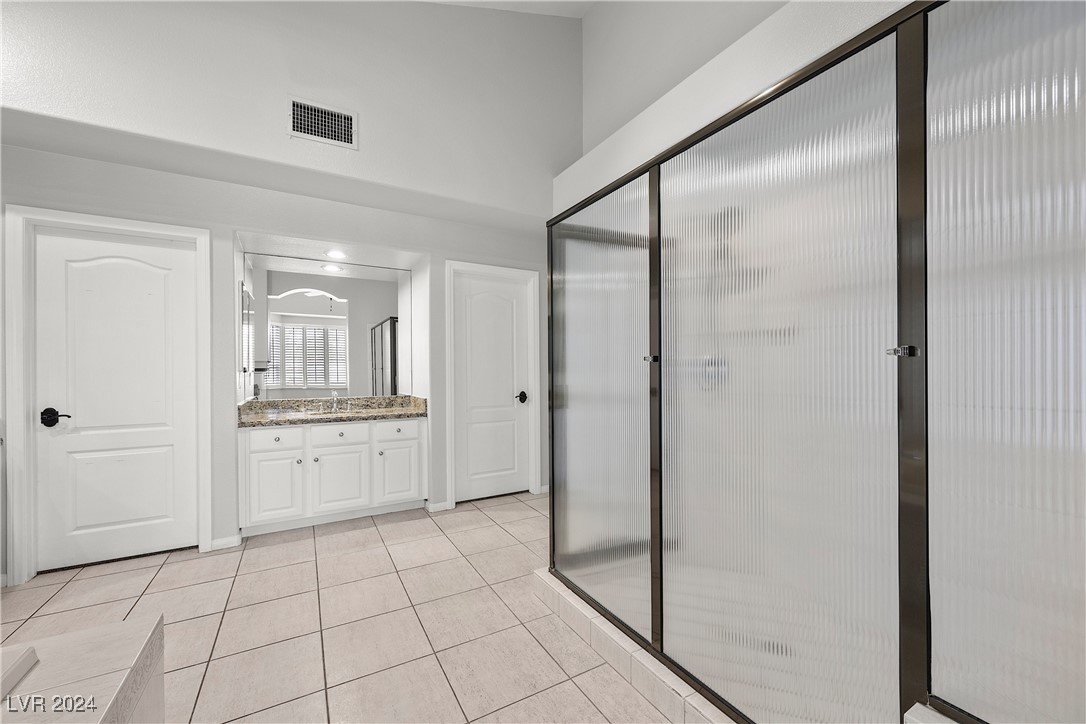 2020 Aspen Oak Street