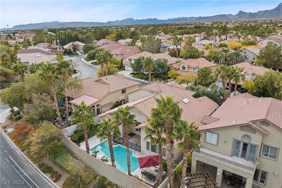 2020 Aspen Oak Street