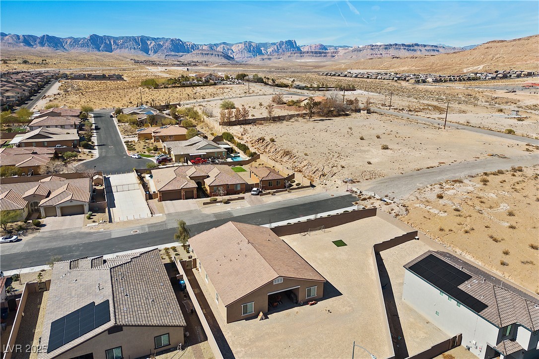 8976 South Park Street