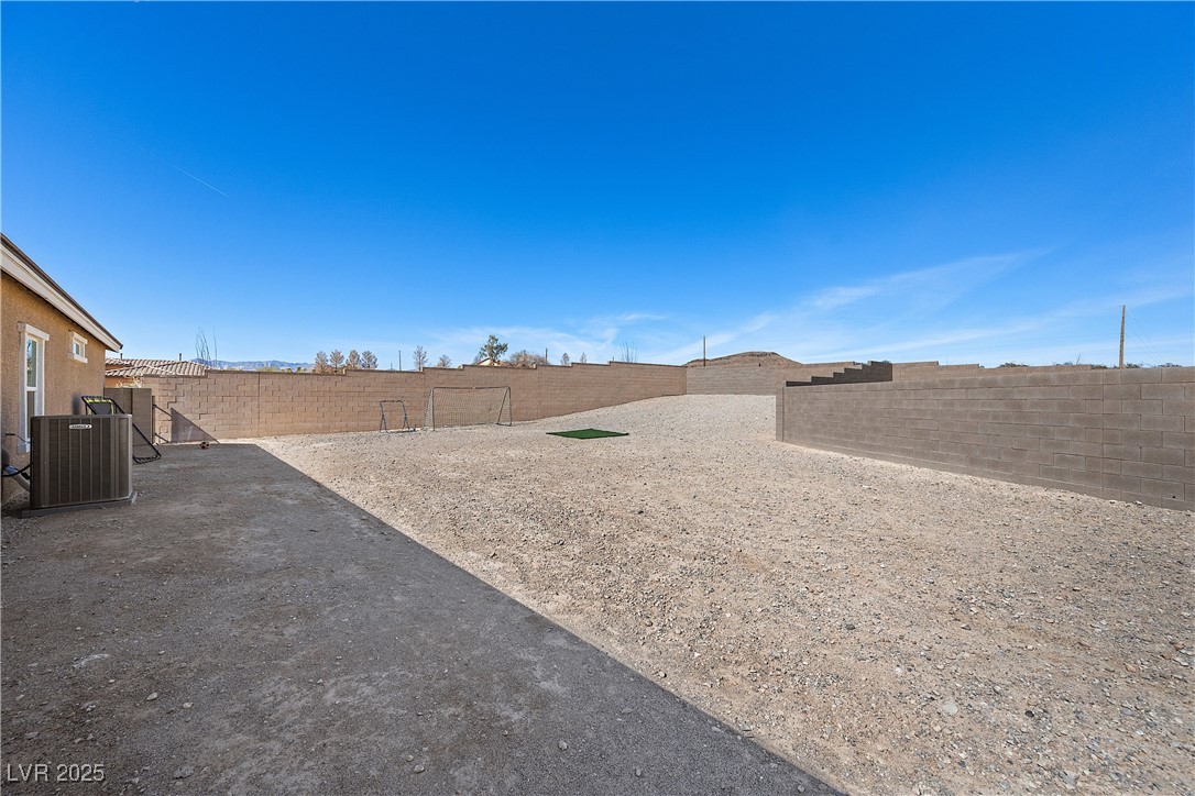 8976 South Park Street