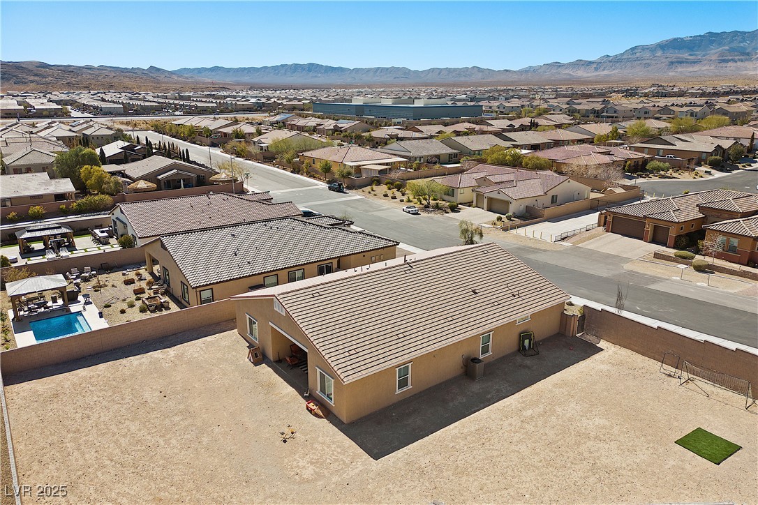 8976 South Park Street