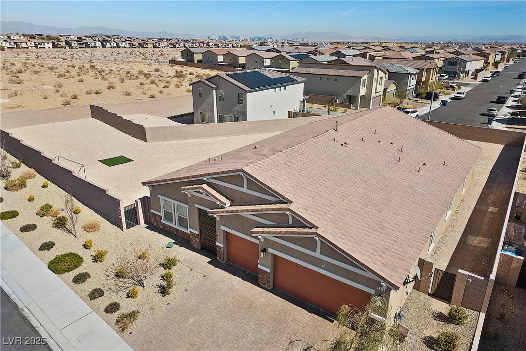 8976 South Park Street