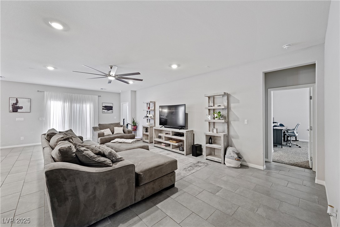 8976 South Park Street