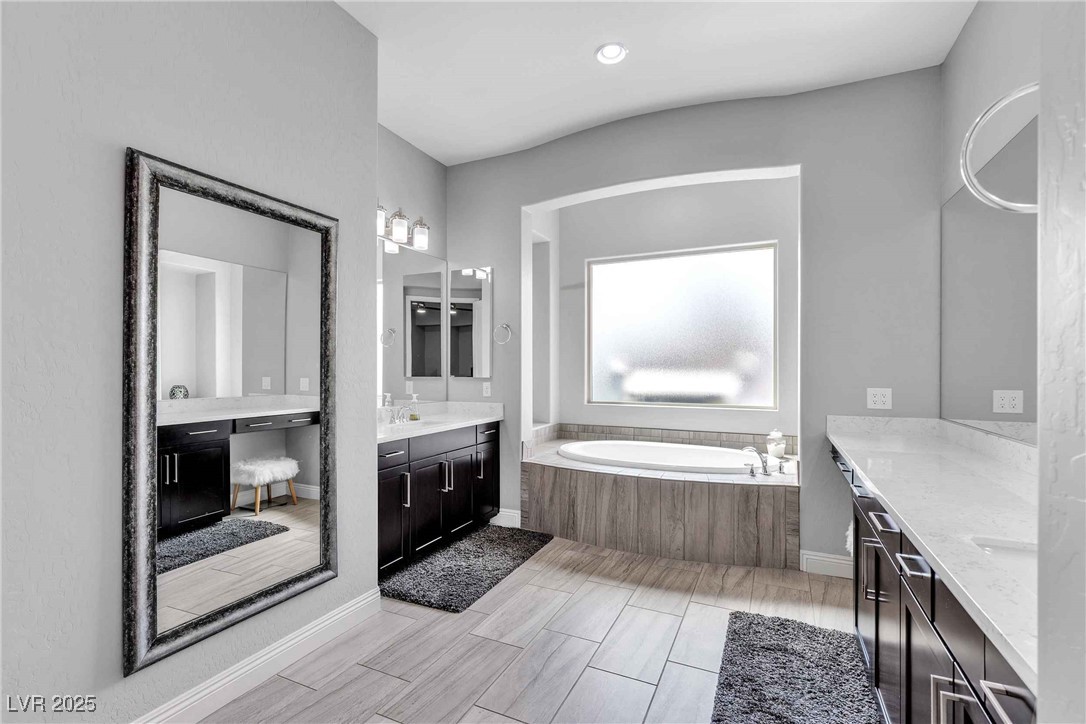 8303 Agave Bloom Street