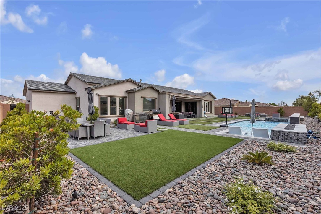 8303 Agave Bloom Street