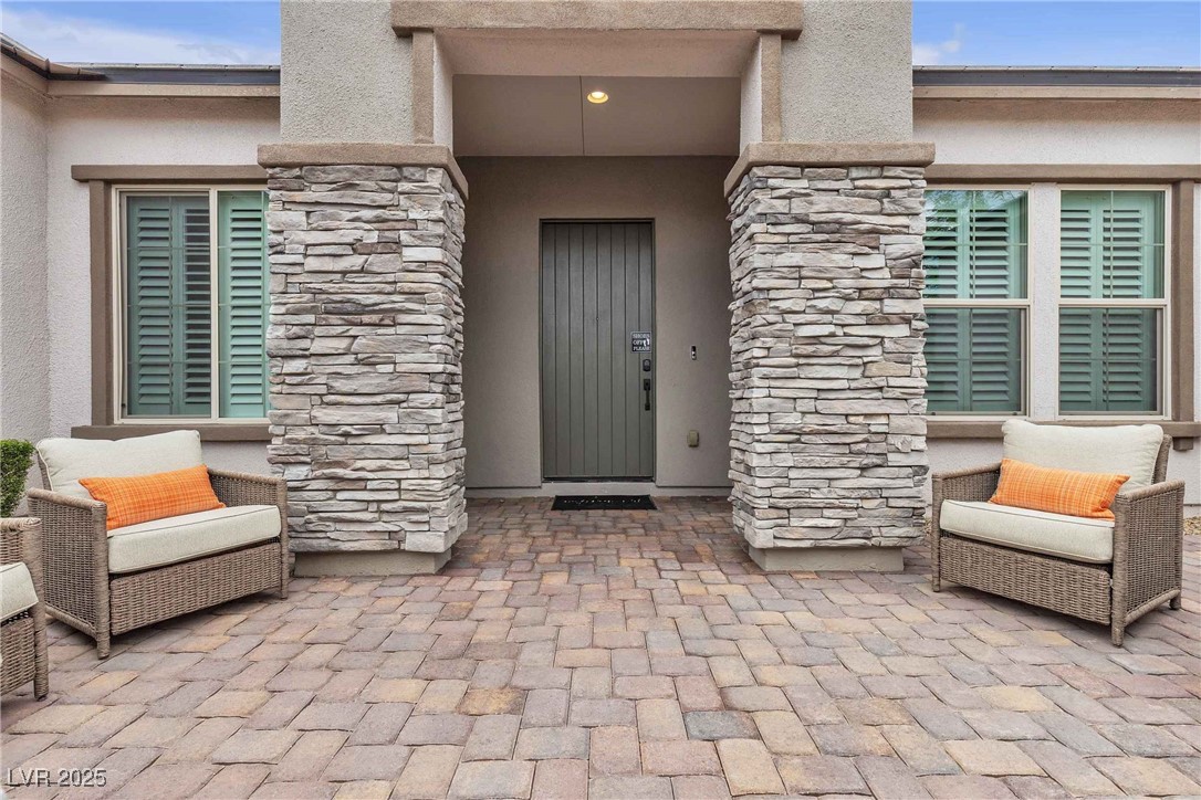 8303 Agave Bloom Street