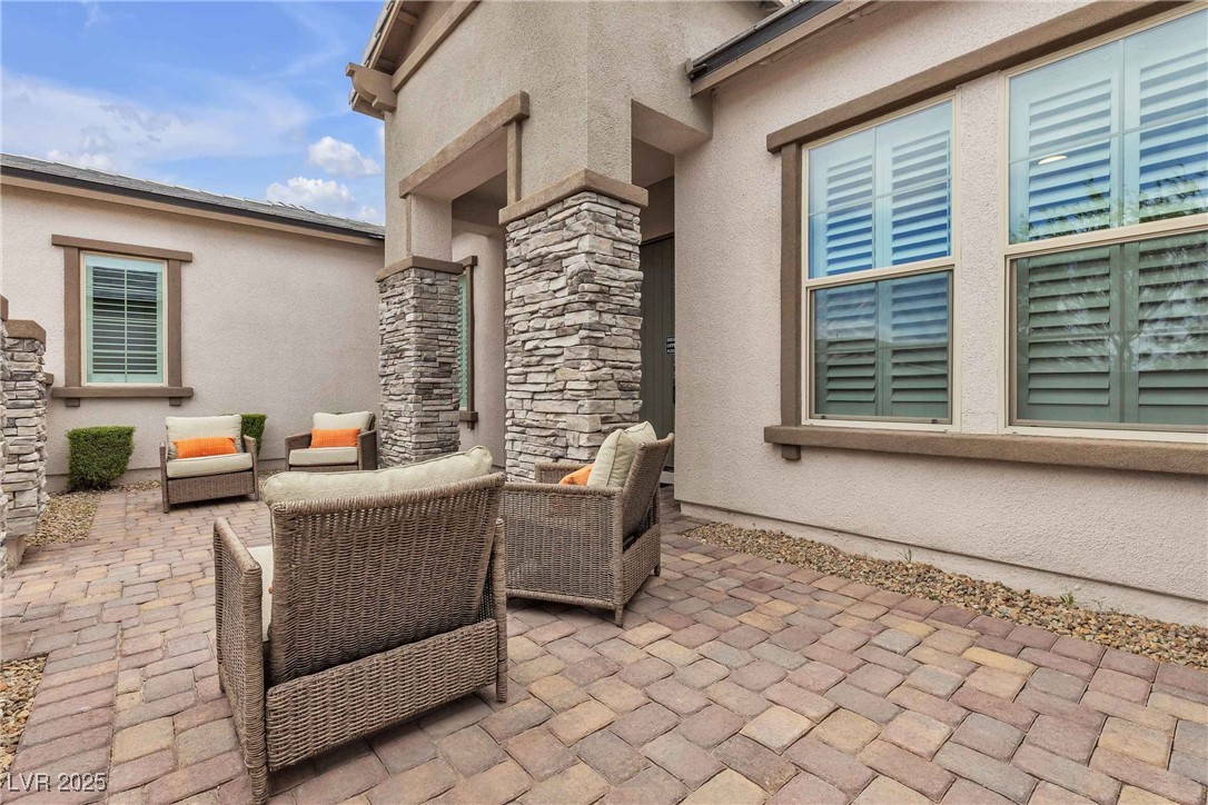 8303 Agave Bloom Street