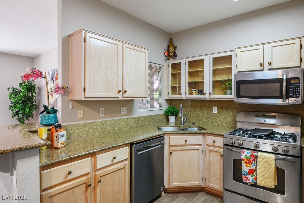 1830 North Buffalo Drive 1031