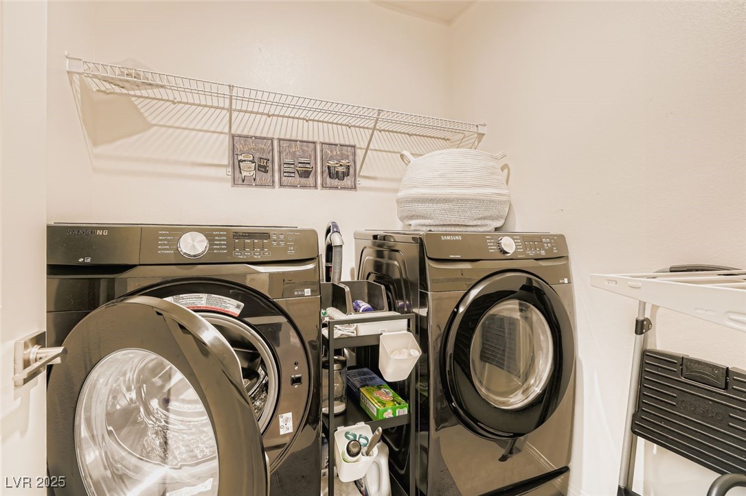 4690 Lucky Jade Avenue