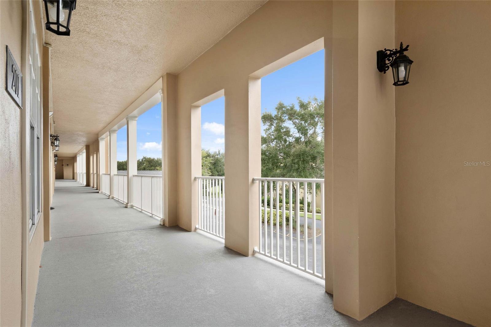 4250 CORRINE DR #201