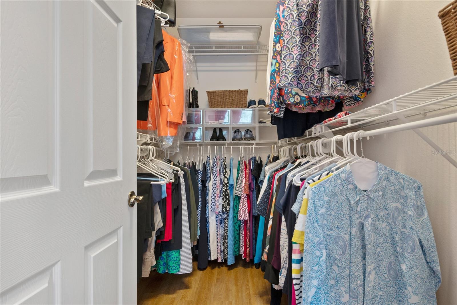 4250 CORRINE DR #201