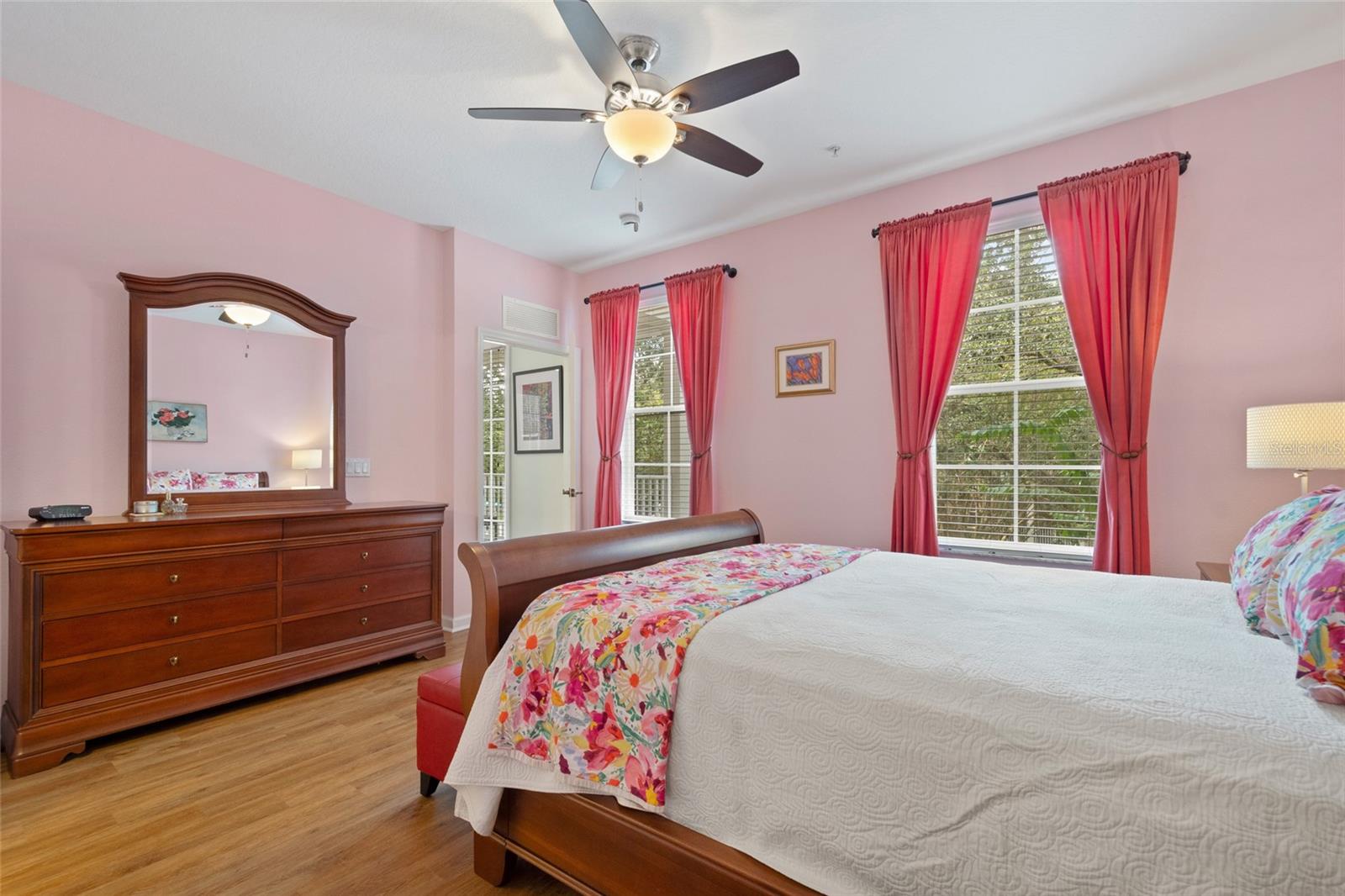 4250 CORRINE DR #201