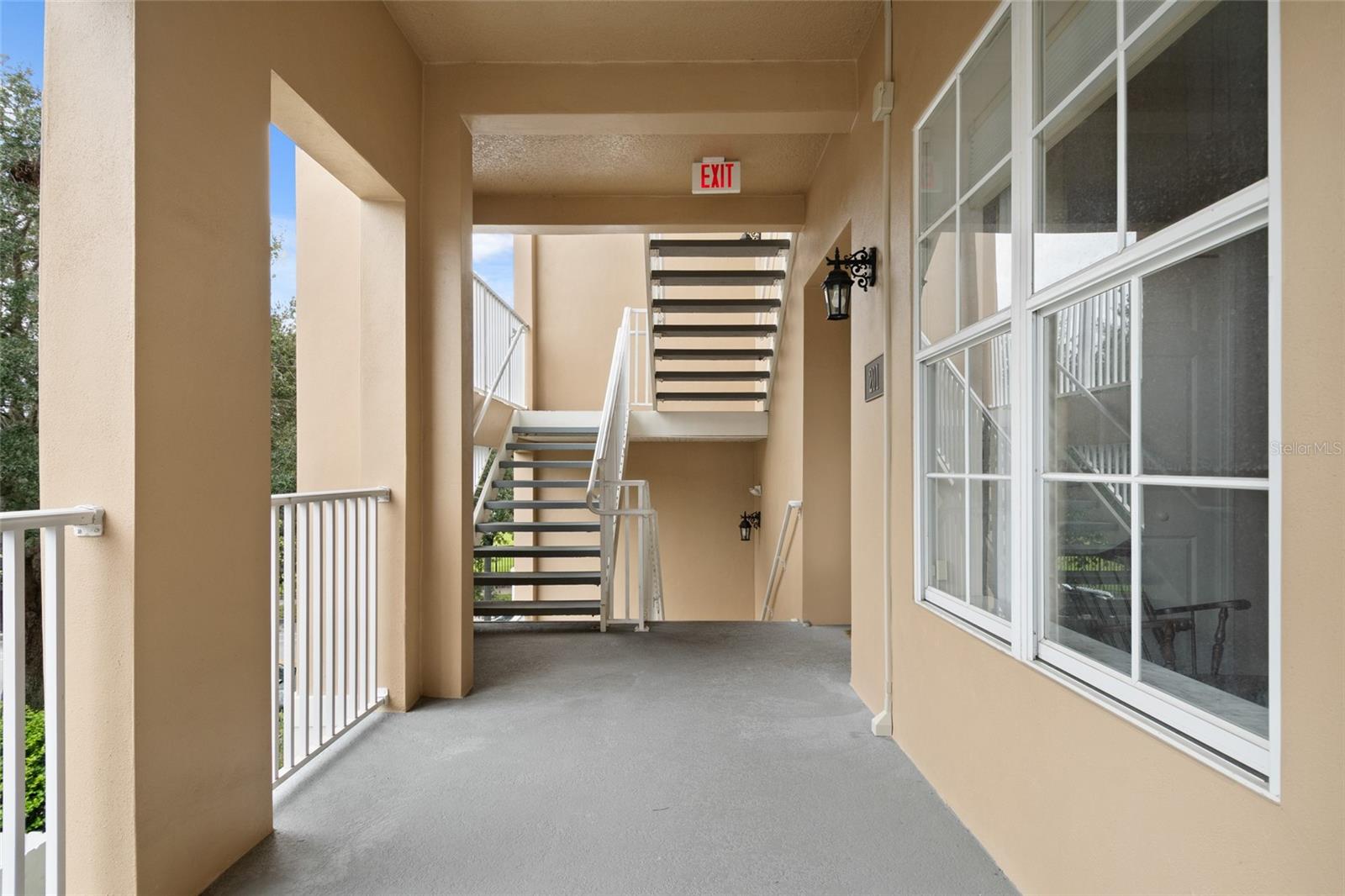 4250 CORRINE DR #201