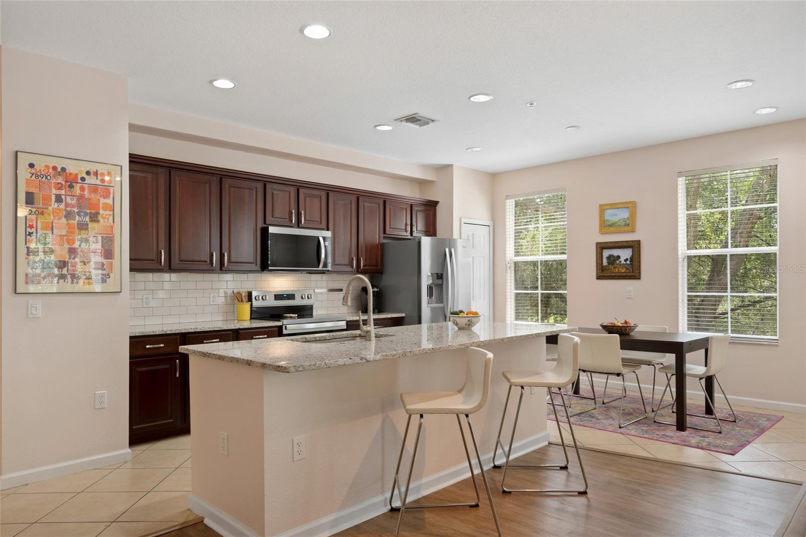 4250 CORRINE DR #201