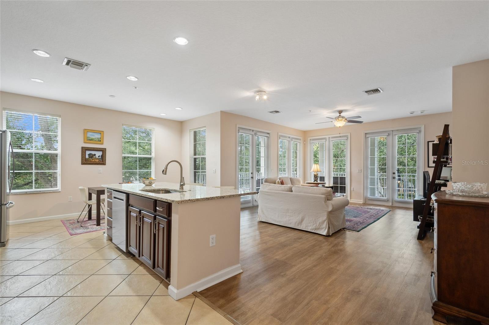 4250 CORRINE DR #201