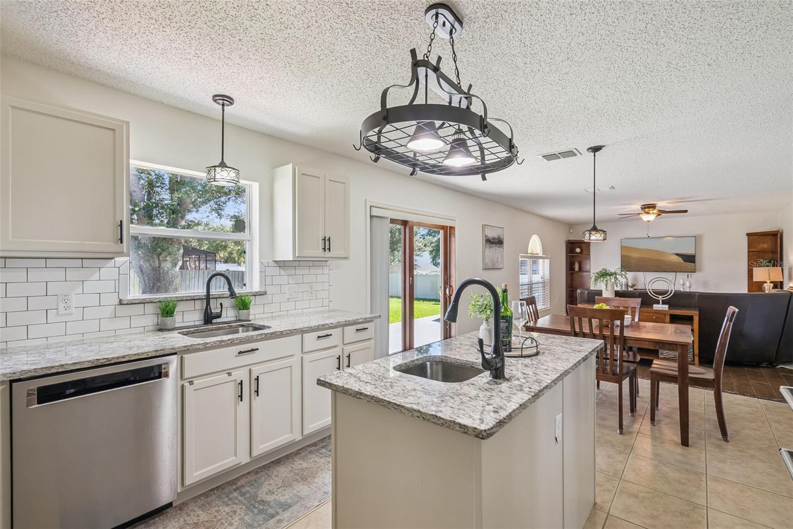 2615 SHEILA DR