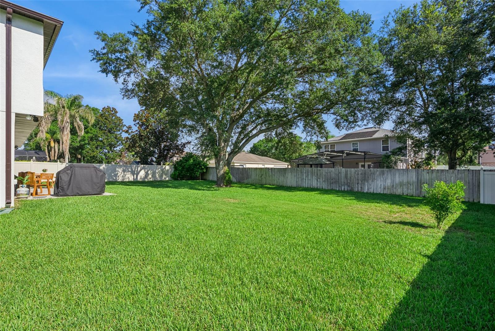 2615 SHEILA DR