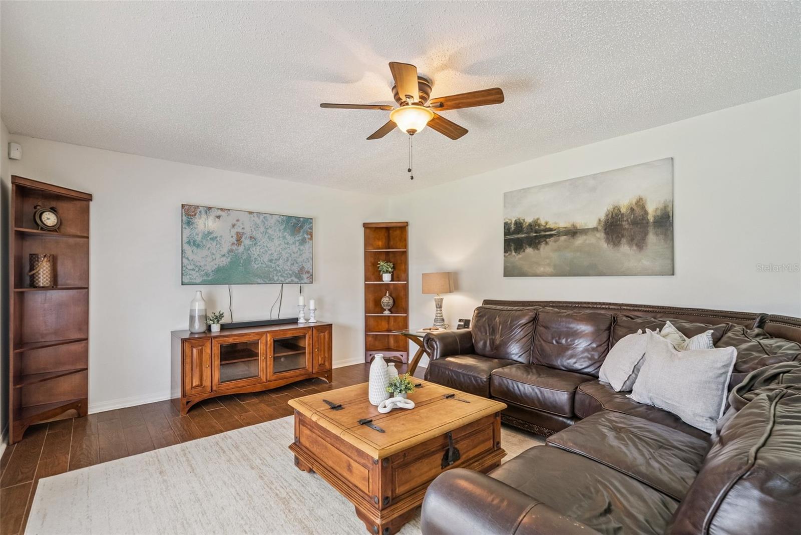 2615 SHEILA DR