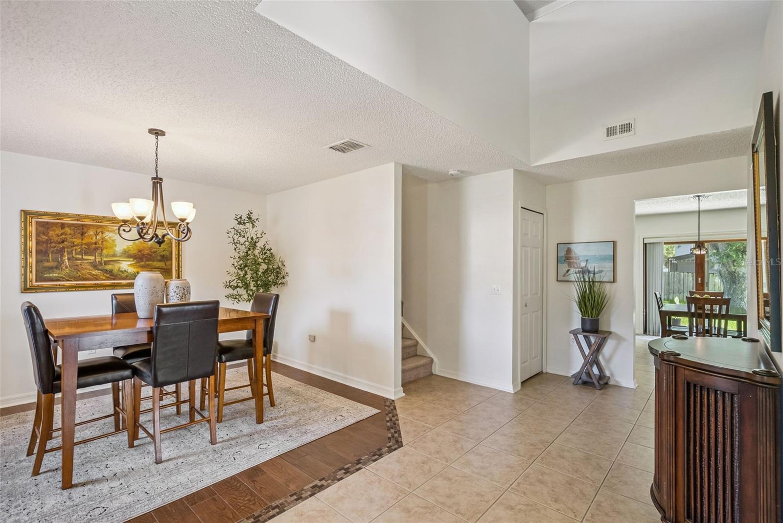 2615 SHEILA DR