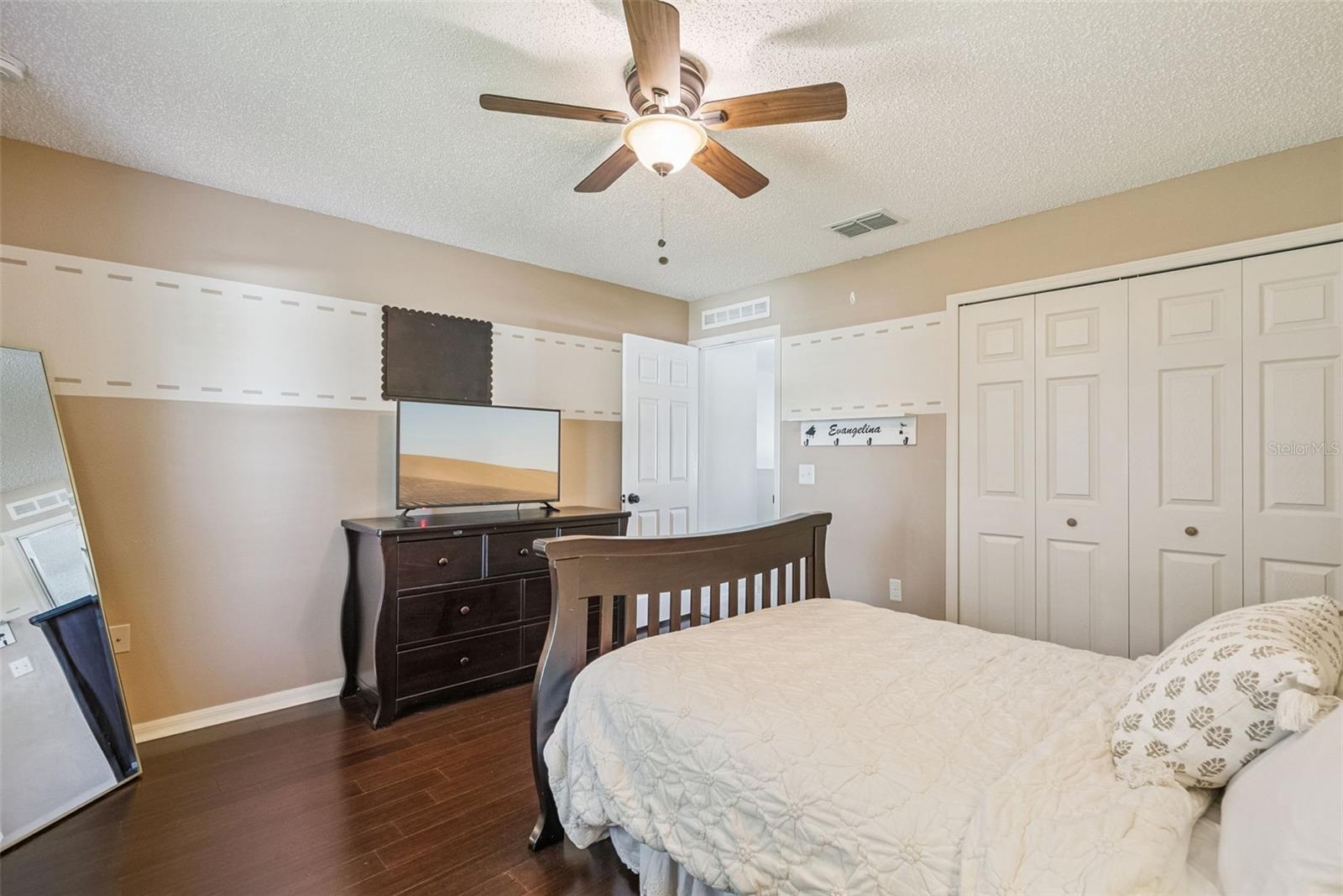 2615 SHEILA DR