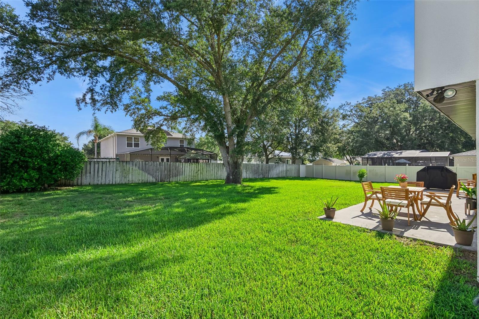 2615 SHEILA DR