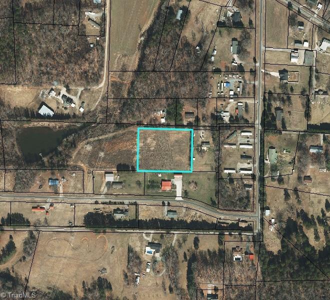 290 Bruce Nifong Road, Winston-Salem