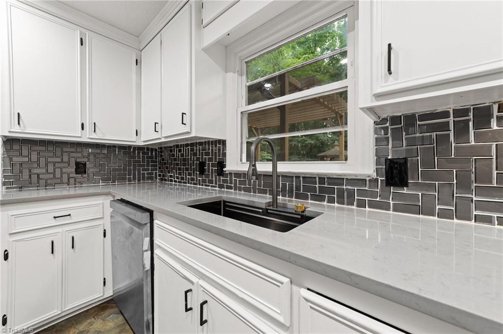 1474 Old Coach Road