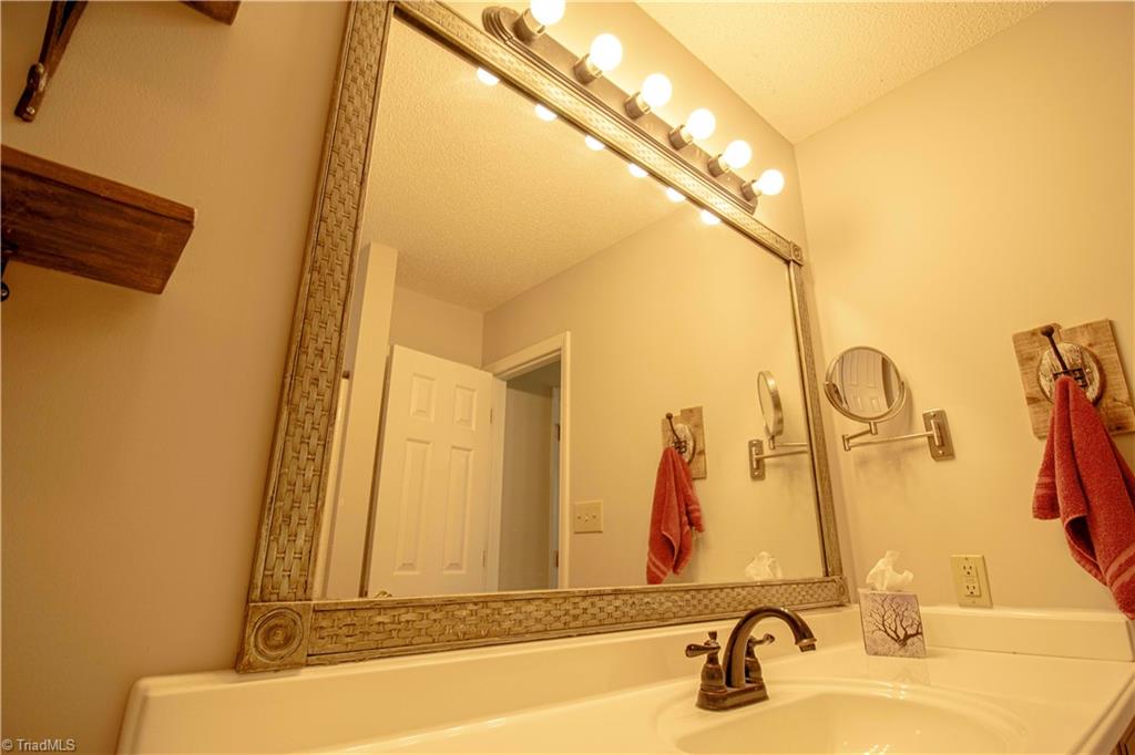 4104 Everton Court