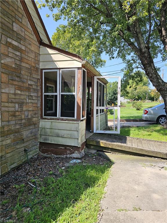 26 W 25th Street, Winston-Salem