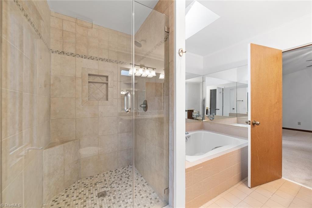 109 Breckindale Circle, Winston-Salem