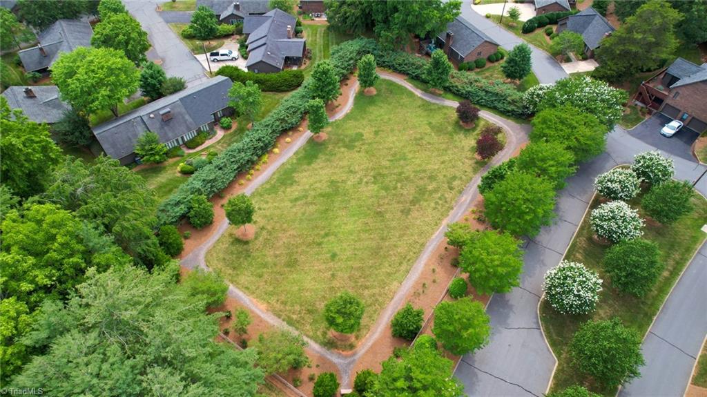 109 Breckindale Circle, Winston-Salem