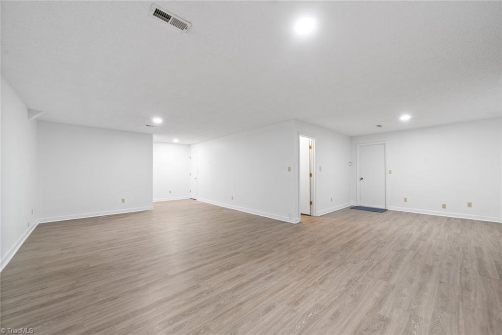 109 Breckindale Circle, Winston-Salem