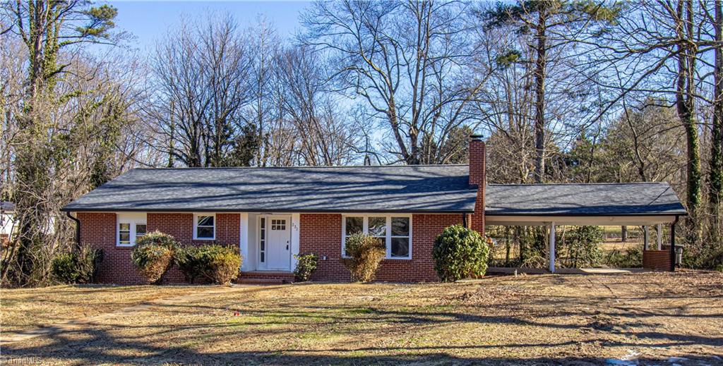 232 Quail Drive, Winston-Salem