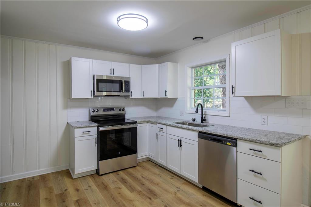 3020 Fleet Street, Winston-Salem