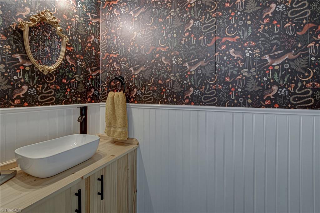 3356 Grandview Club Road