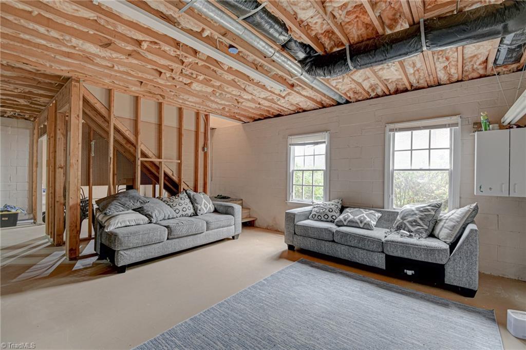 3356 Grandview Club Road