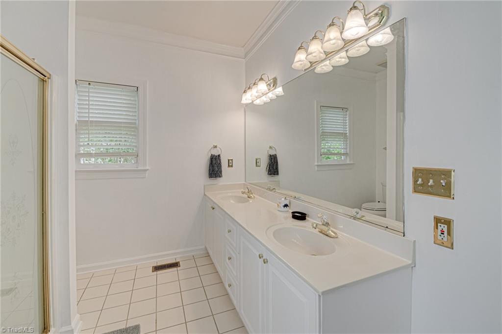 3356 Grandview Club Road