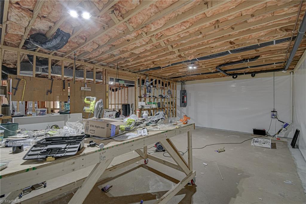 3356 Grandview Club Road